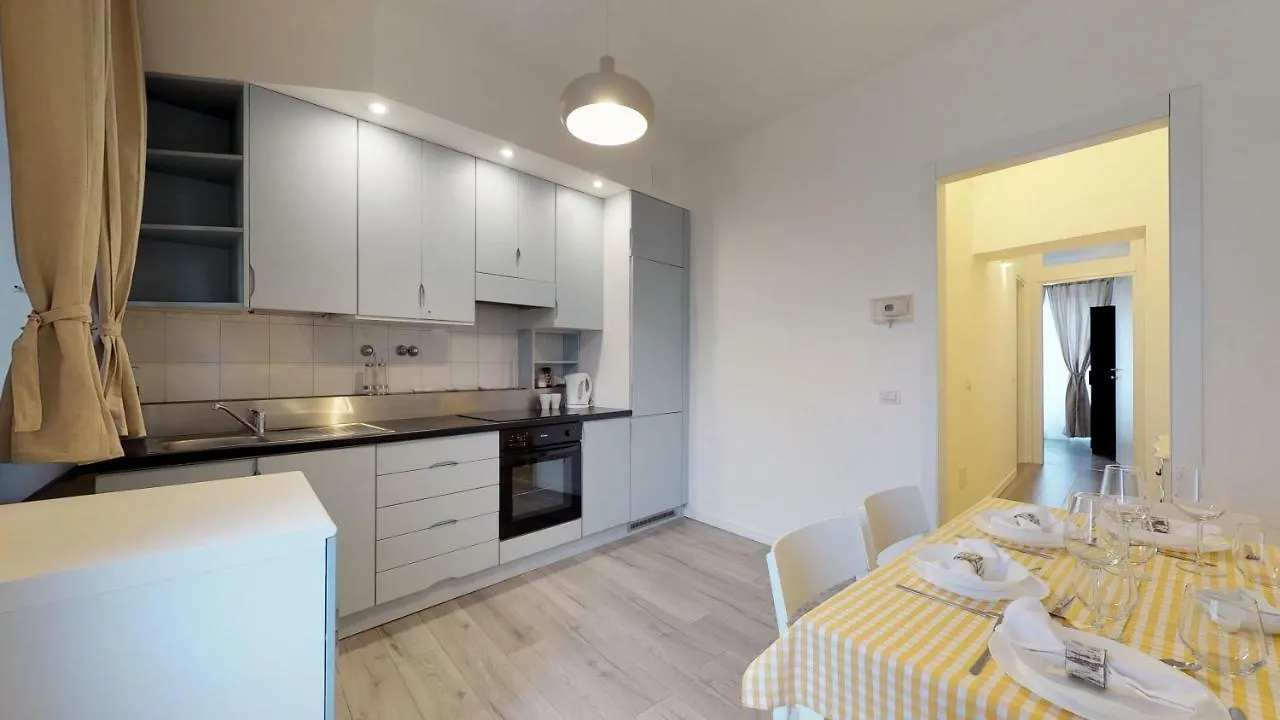 Luxury 2 Bedrooms Apartment Milán